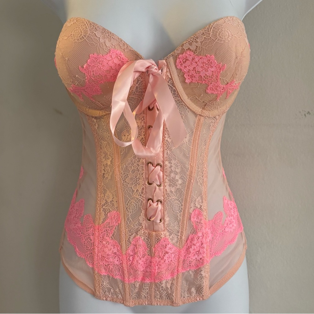 Vintage Victoria’s Secret Lace Up Bustier